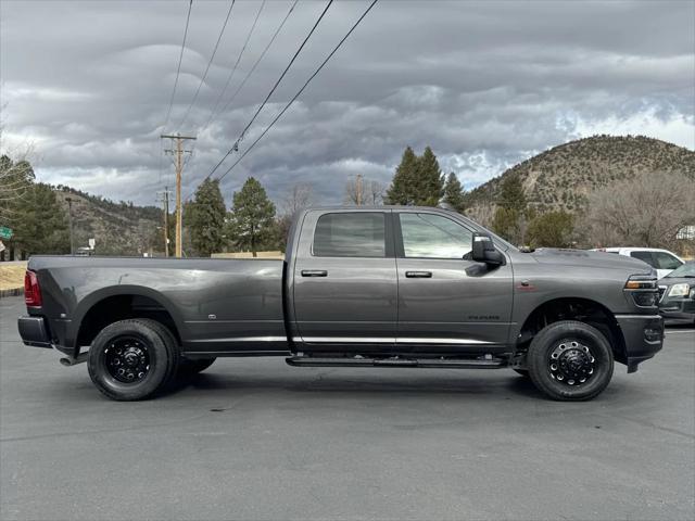 2025 RAM Ram 3500 RAM 3500 LARAMIE CREW CAB 4X4 8 BOX
