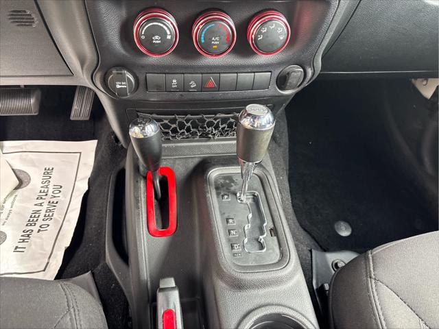 Used 2015 Jeep Wrangler Unlimited For Sale in Wilmington, OH