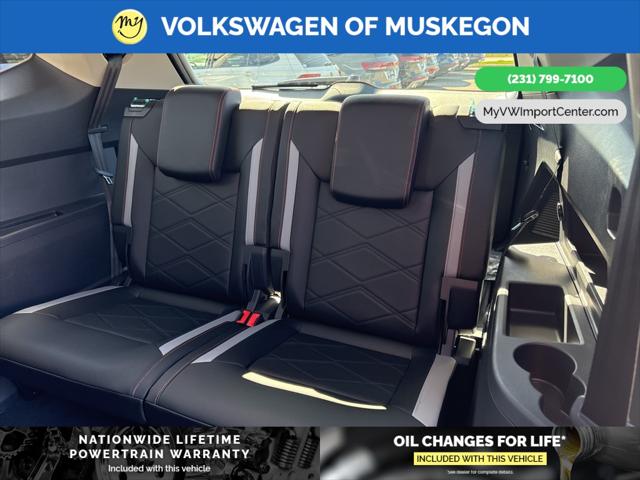 2025 Volkswagen Atlas 2.0T Peak Edition