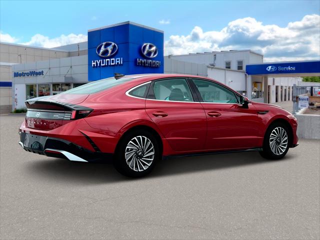 2025 Hyundai Sonata Hybrid SEL