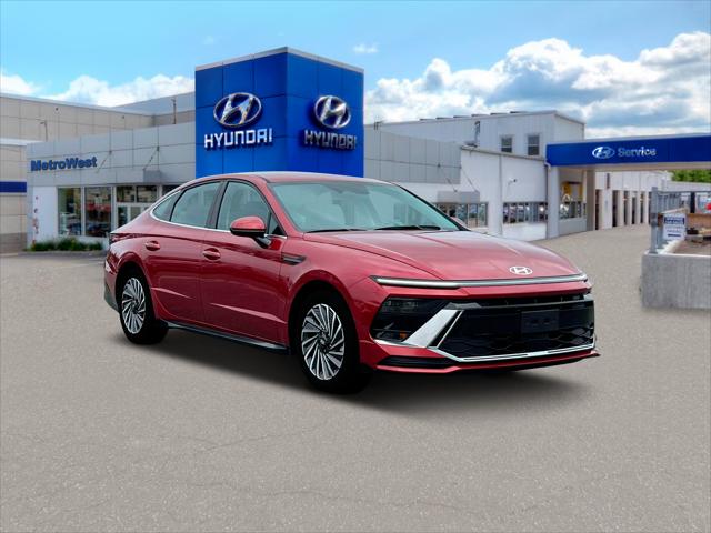 2025 Hyundai Sonata Hybrid SEL