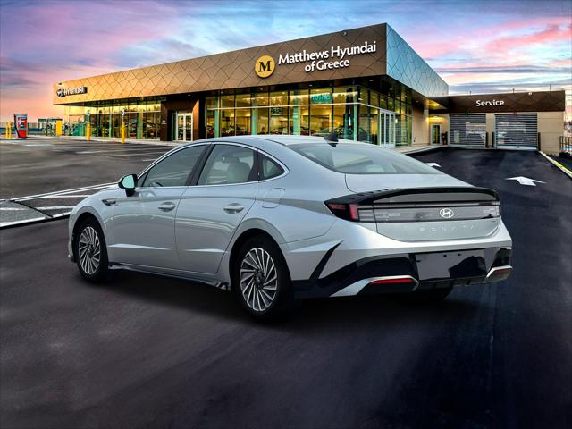 2025 Hyundai Sonata Hybrid Limited