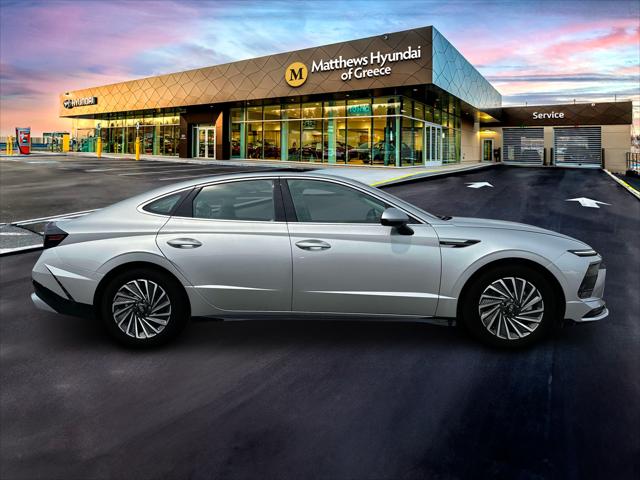 2025 Hyundai Sonata Hybrid Limited