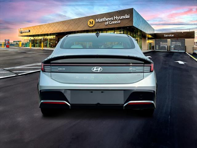 2025 Hyundai Sonata Hybrid SEL