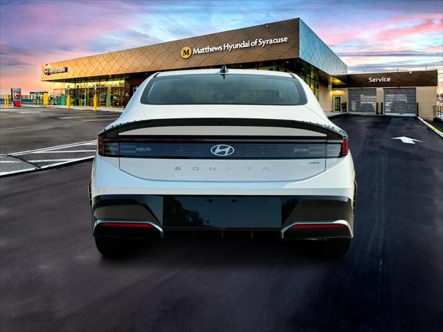 2025 Hyundai Sonata Hybrid SEL