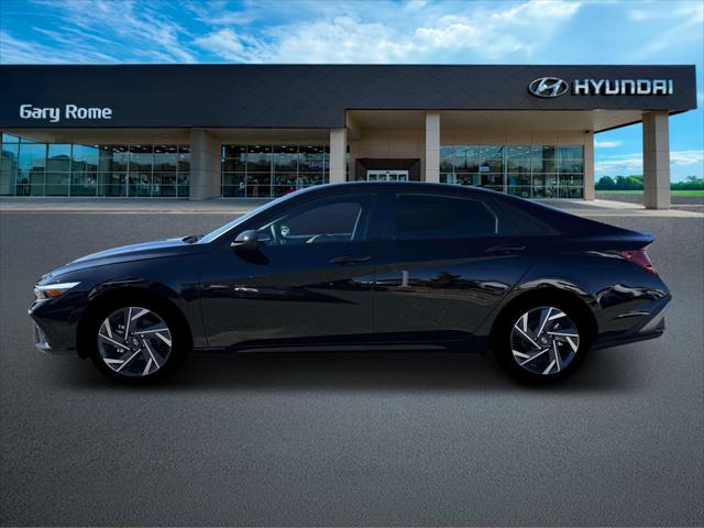 2025 Hyundai Elantra Hybrid SEL Sport