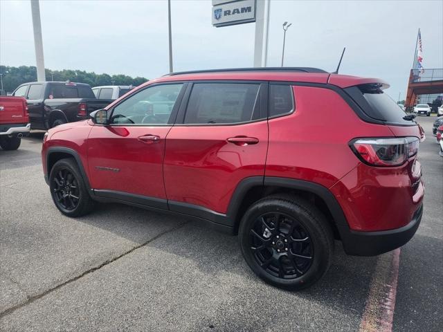 2025 Jeep Compass COMPASS LATITUDE 4X4