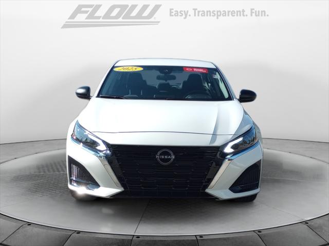 2025 Nissan Altima SV FWD