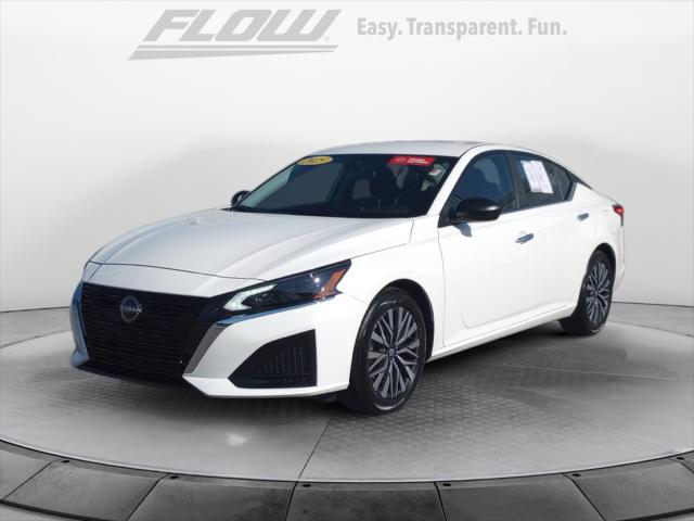 2025 Nissan Altima SV FWD
