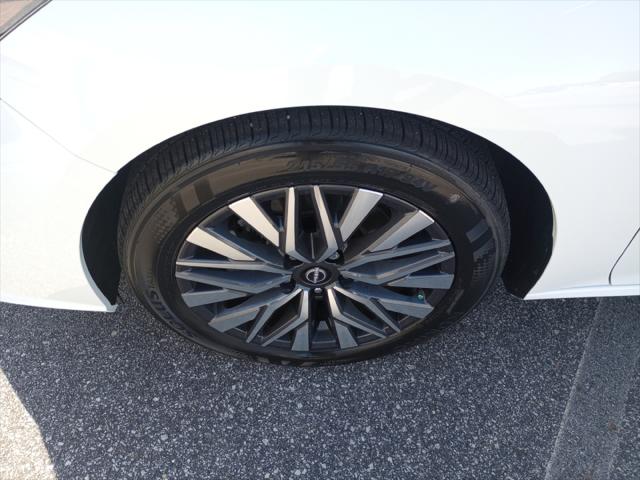 2025 Nissan Altima SV FWD