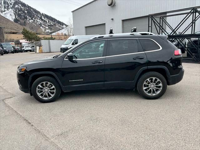 2019 Jeep Cherokee Latitude Plus 4x4 2019 Jeep Cherokee Latitude Plus 4x4