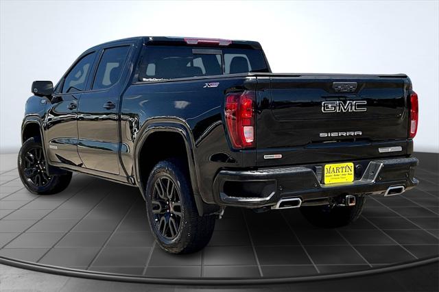 2022 GMC Sierra 1500 4WD Crew Cab Short Box Elevation with 3SB
