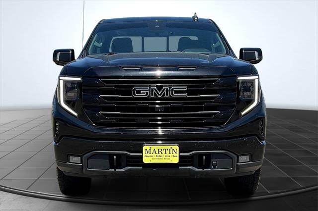 2022 GMC Sierra 1500 4WD Crew Cab Short Box Elevation with 3SB