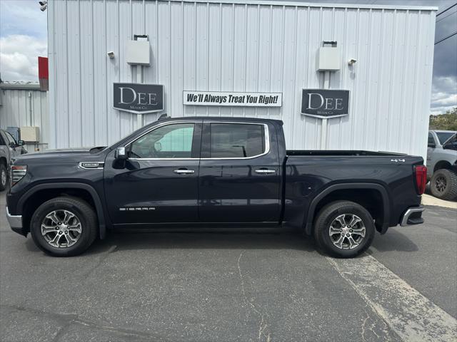 2024 GMC Sierra 1500 4WD Crew Cab Short Box SLT 2024 GMC Sierra 1500 4WD Crew Cab Short Box SLT