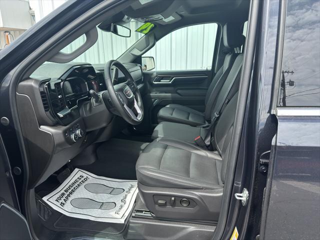 2024 GMC Sierra 1500 4WD Crew Cab Short Box SLT 2024 GMC Sierra 1500 4WD Crew Cab Short Box SLT