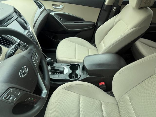 2018 Hyundai Santa Fe SE
