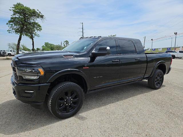 2022 RAM 2500 Limited Mega Cab 4x4 64 Box