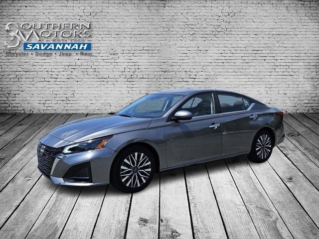 2023 Nissan Altima SV FWD
