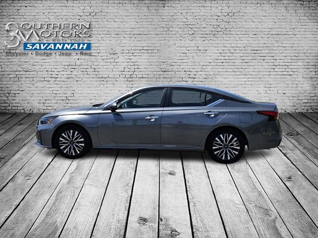 2023 Nissan Altima SV FWD