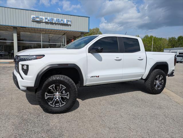 2023 GMC Canyon 4WD Crew Cab Short Box AT4