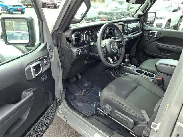 2023 Jeep Wrangler 4-Door Sport Altitude 4x4