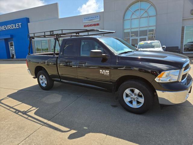 2024 RAM 1500 Classic SLT Quad Cab 4x4 64 Box