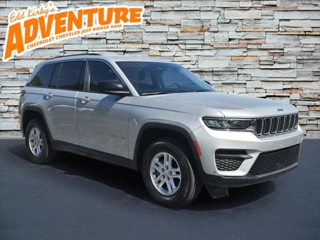 2023 Jeep Grand Cherokee Laredo 4x4