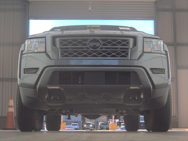 2022 Nissan Frontier Crew Cab SV 4x4