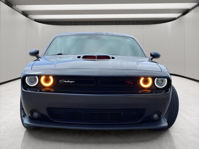 2018 Dodge Challenger 392 Hemi Scat Pack Shaker