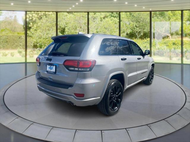 2021 Jeep Grand Cherokee Laredo X 4x4
