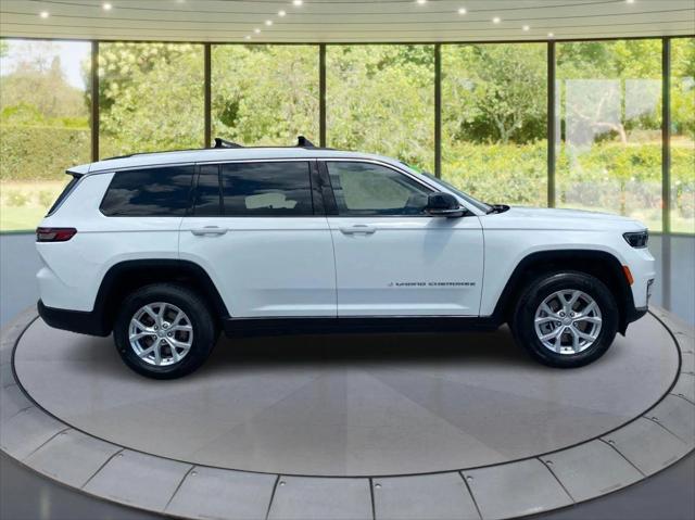 2023 Jeep Grand Cherokee L Limited 4x4
