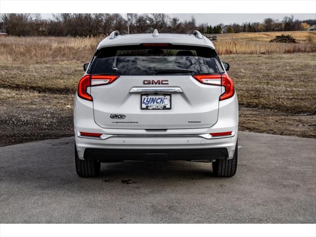 2023 GMC Terrain AWD Denali