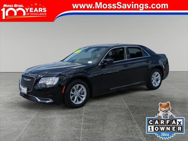 2023 Chrysler 300 Touring