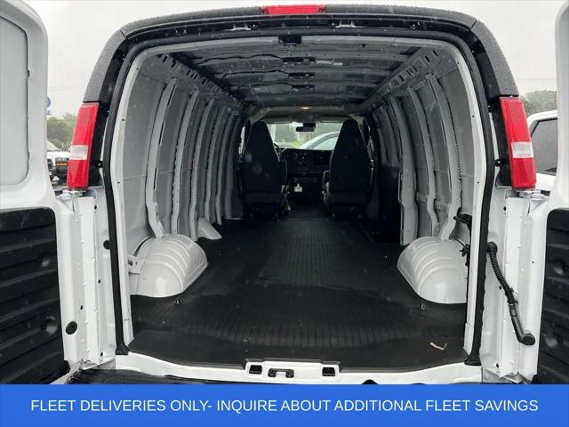 2025 Chevrolet Express Cargo Van RWD 3500 Extended Wheelbase WT