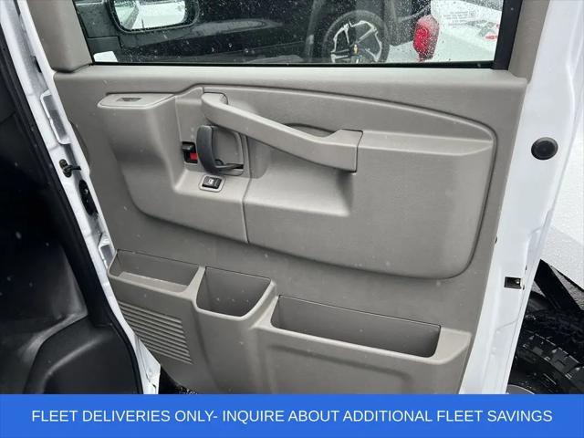 2025 Chevrolet Express Cargo Van RWD 3500 Extended Wheelbase WT