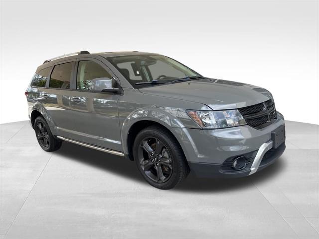 2020 Dodge Journey Crossroad