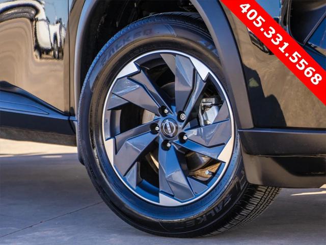 2025 Nissan Rogue SV FWD