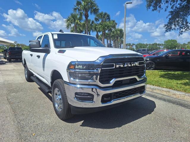 2025 RAM Ram 2500 RAM 2500 TRADESMAN CREW CAB 4X4 8 BOX