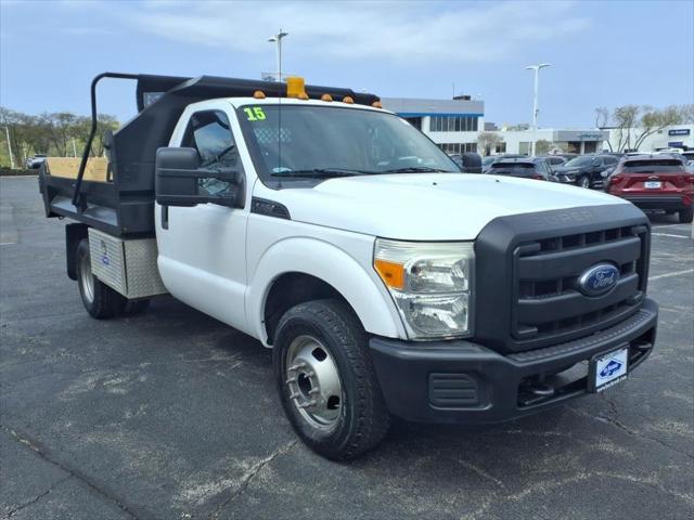 2015 Ford F-350 Chassis XL