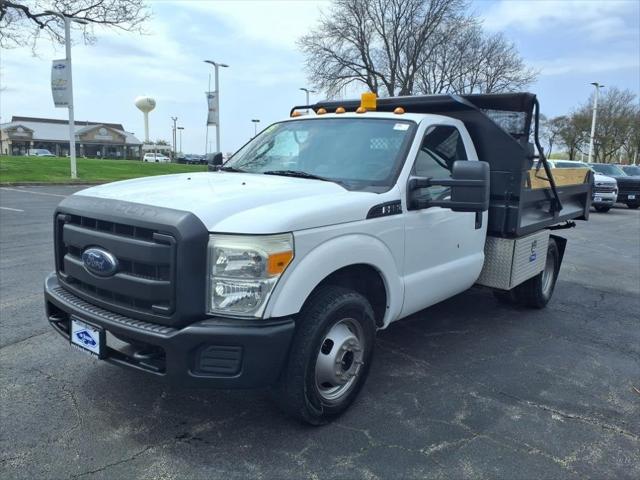 2015 Ford F-350 Chassis XL