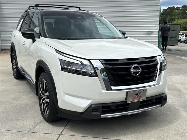 2023 Nissan Pathfinder Platinum FWD