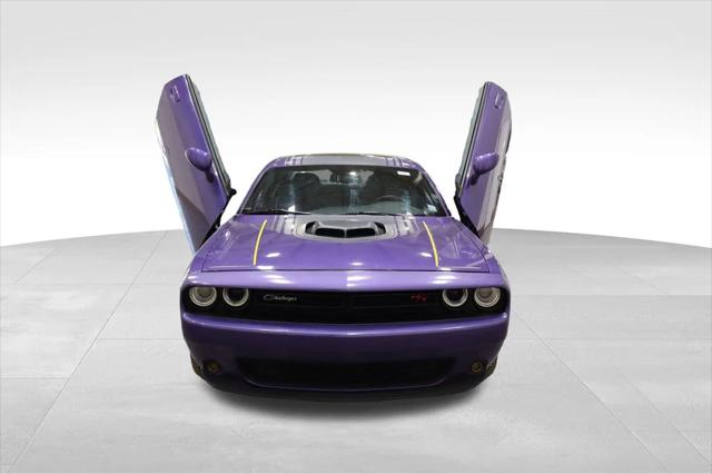 2016 Dodge Challenger R/T Shaker