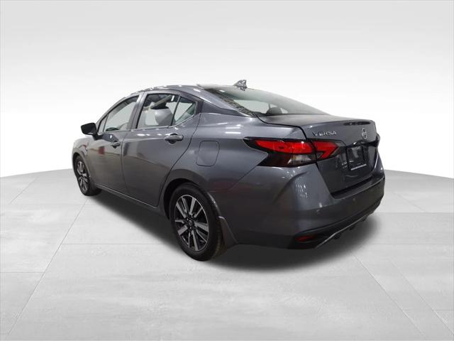 2021 Nissan Versa SV Xtronic CVT