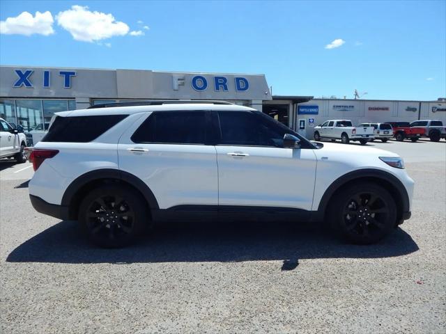 2023 Ford Explorer ST-Line