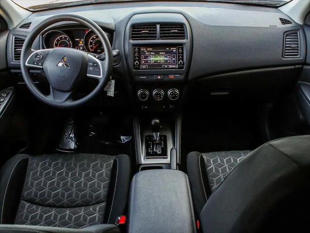 2025 Mitsubishi Outlander Sport 2.0 ES AWC