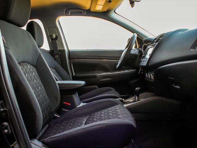2025 Mitsubishi Outlander Sport 2.0 ES AWC