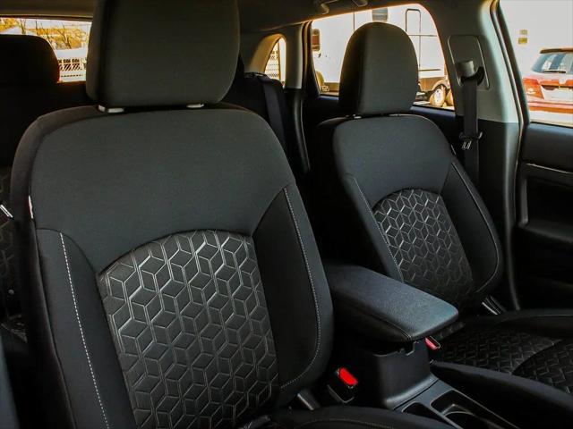 2025 Mitsubishi Outlander Sport 2.0 ES AWC