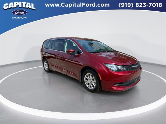 2023 Chrysler Voyager LX