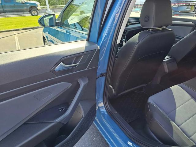 2025 Volkswagen Jetta 1.5T SE