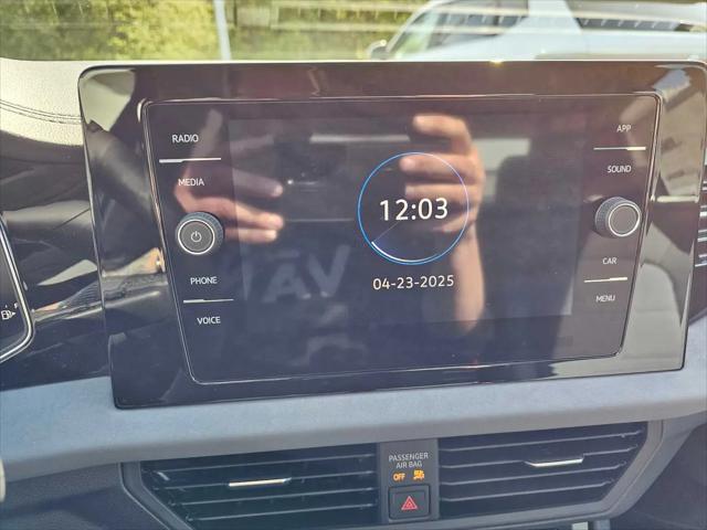 2025 Volkswagen Jetta 1.5T SE
